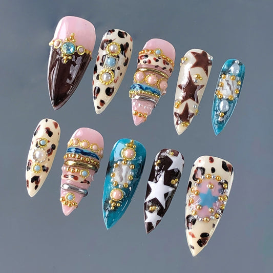 A243 Lux Leopard Stars