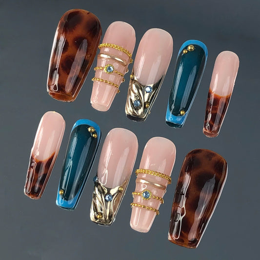A244 Trending Luxury