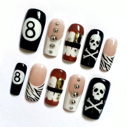 A87 Skull & Teeth