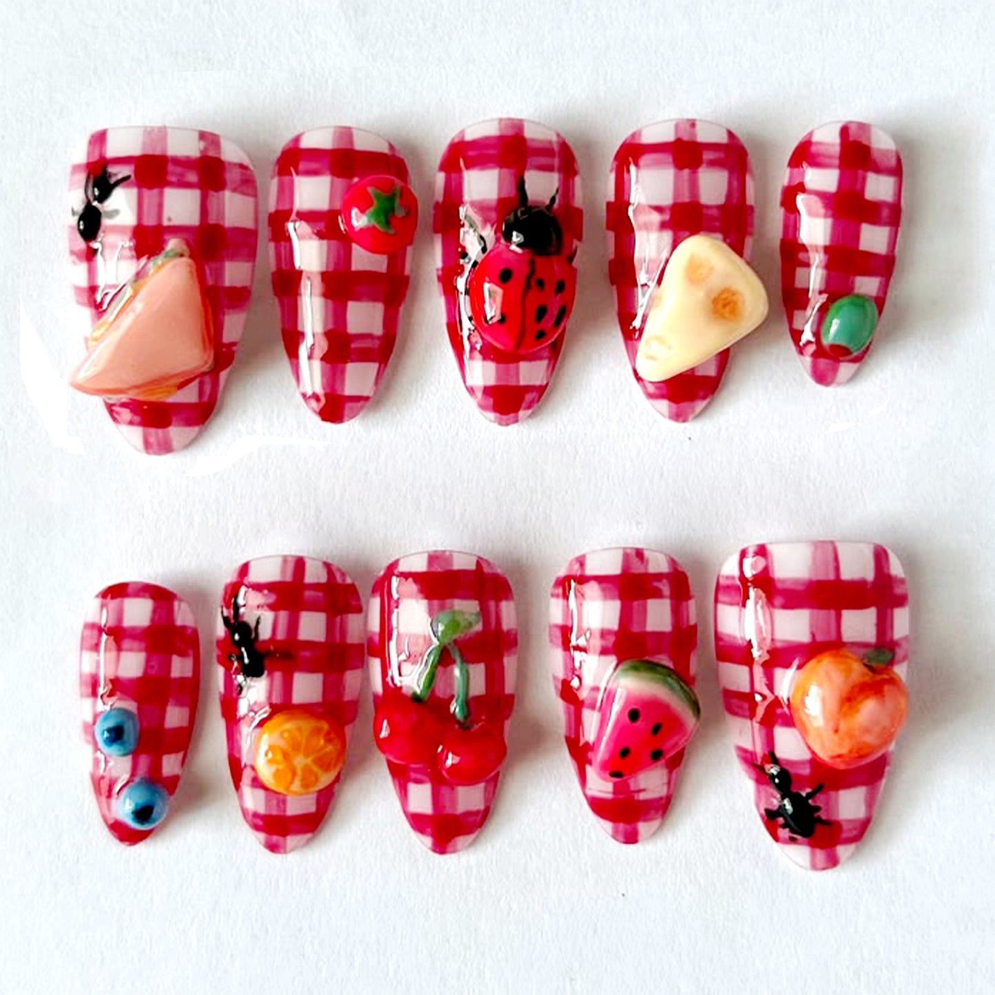 A7 Strawberry Cake Fruit