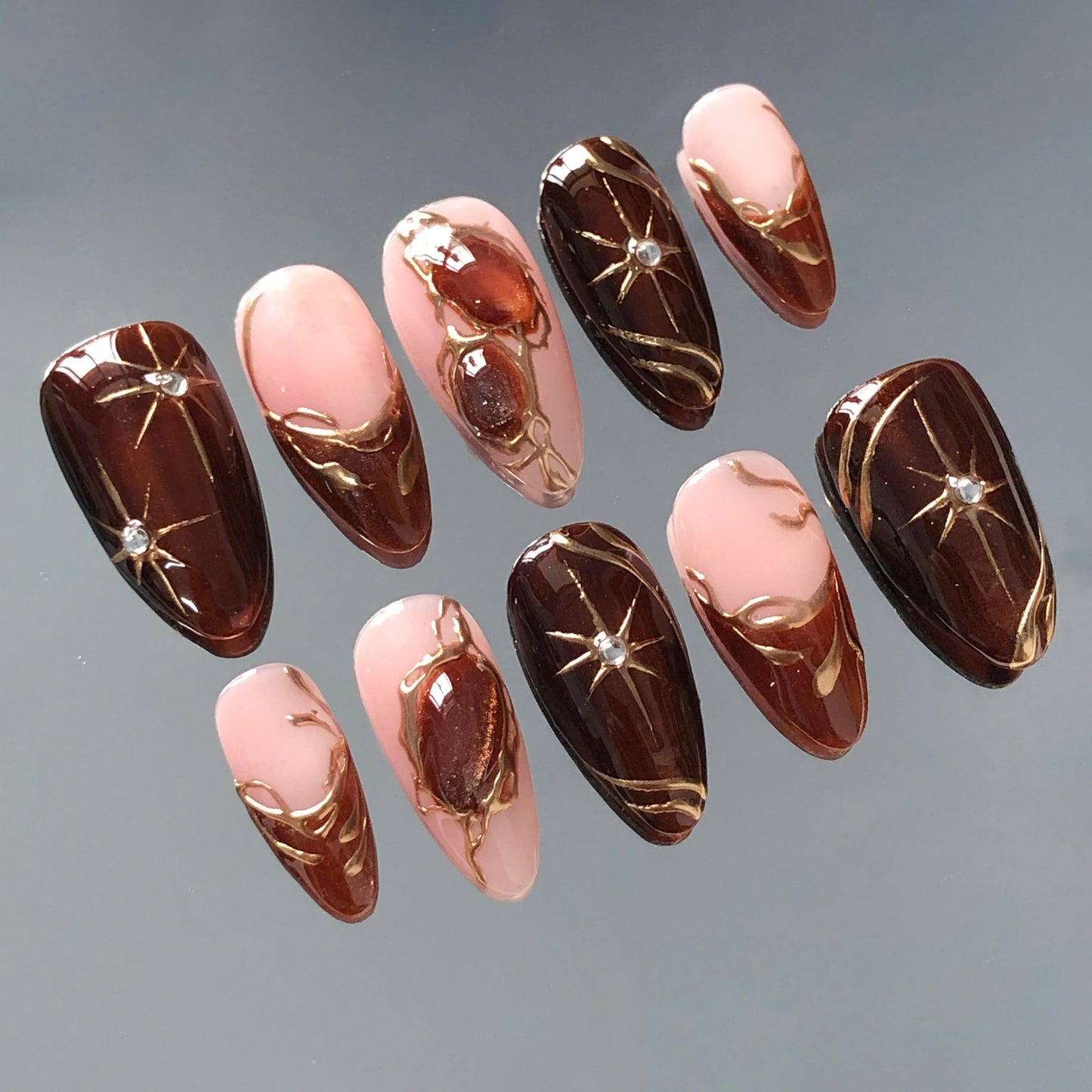 A258 Brown Cat Eye